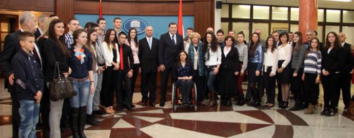 Studenti na prijemu kod predsjednika Dodika - Slobomir P Univerzitet