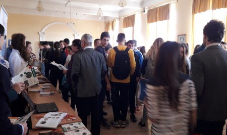 Održan „Karijerni dan” u Mitrovačkoj gimnaziji