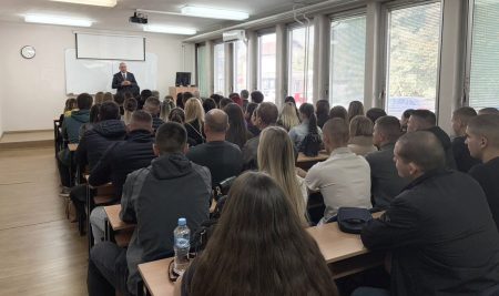 Akademski čas za studente koji su upisali prvu godinu studija